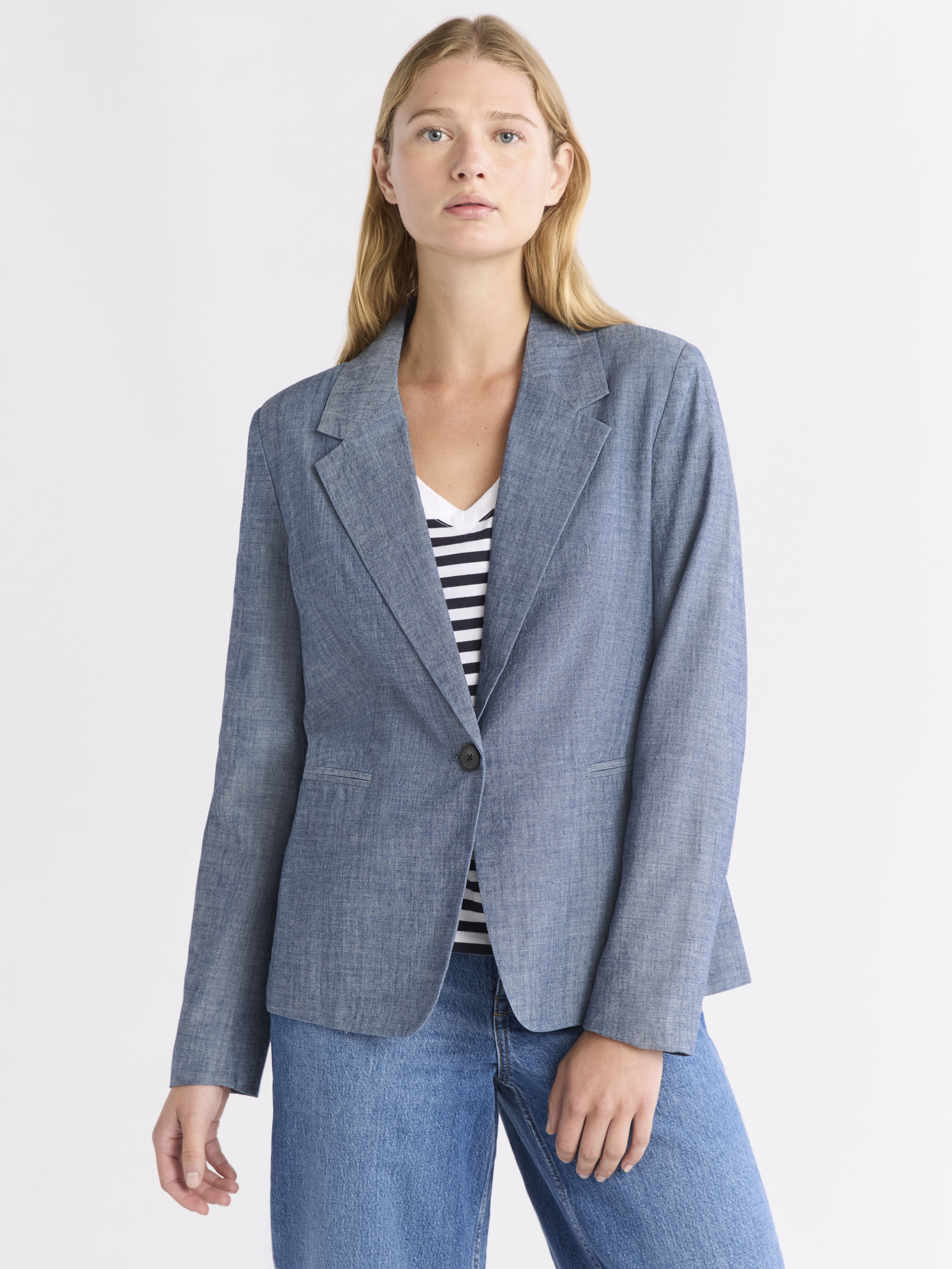 Free Assembly Women's Single Breasted Chambray Blazer, Sizes XS-XXL