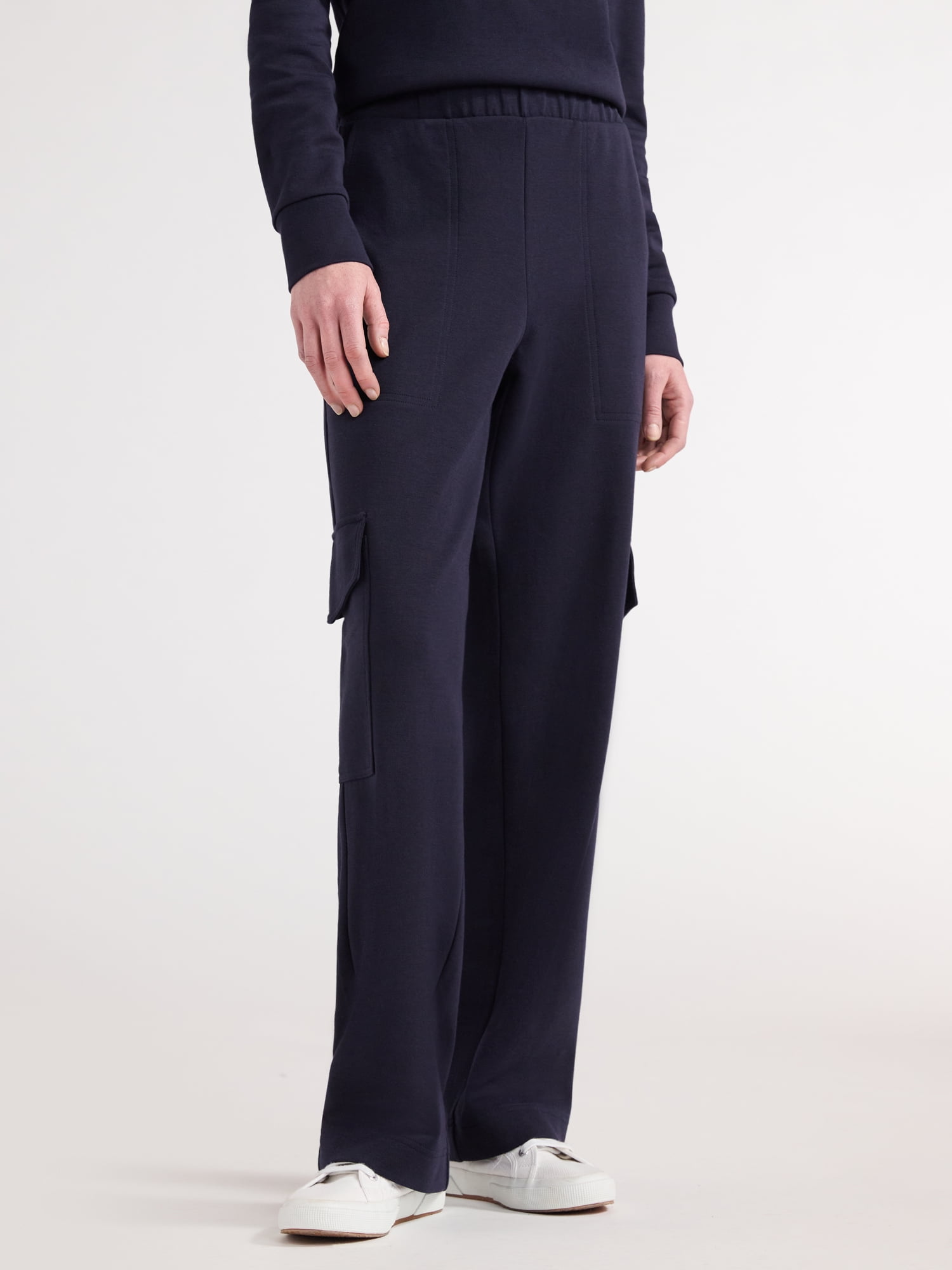 Free Assembly Women's and Women's Plus Wide Leg Knit Cargo Pants, 30” Inseam, Sizes XS-4X