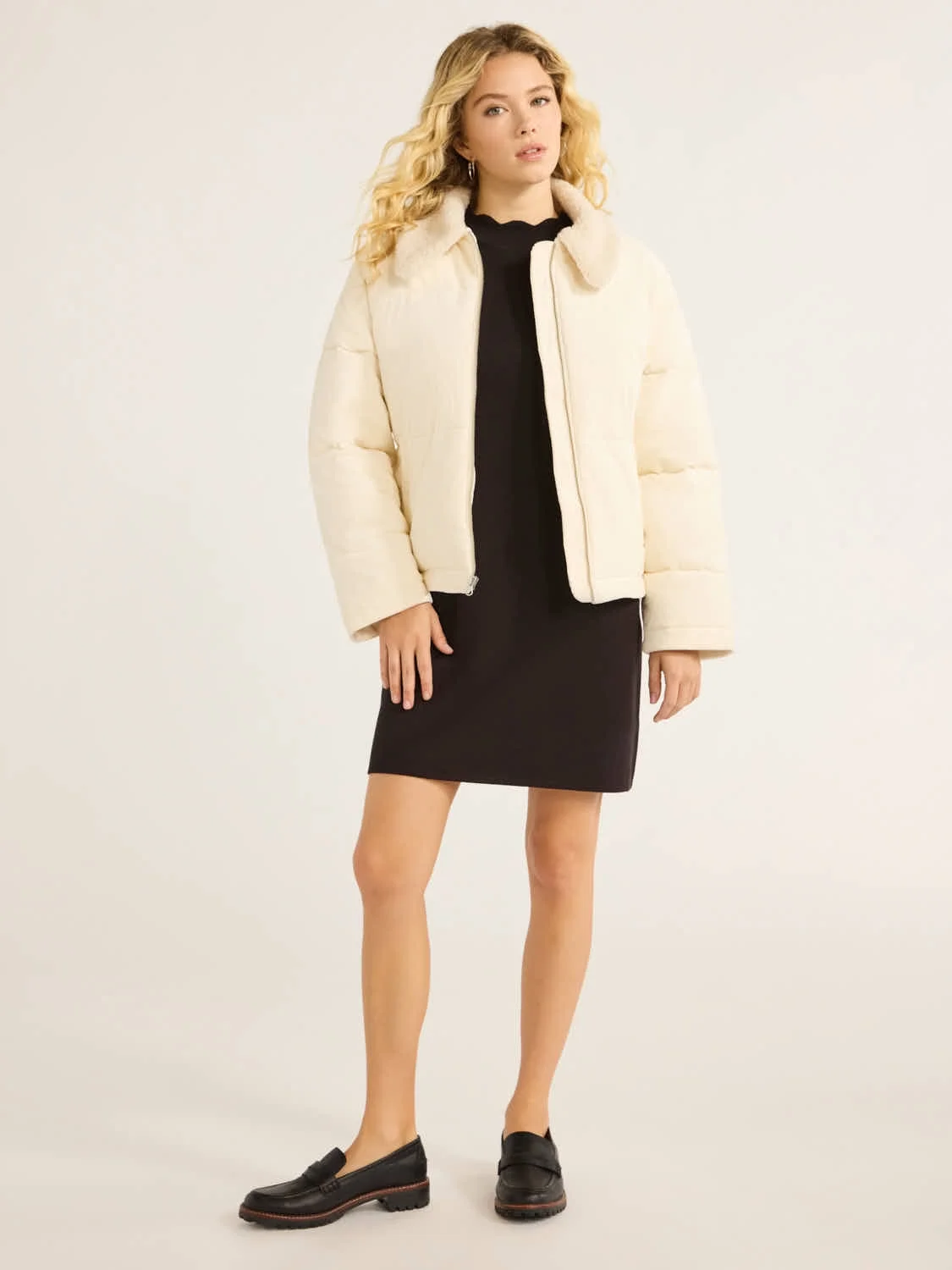Free Assembly Women's and Women's Plus Short Puffer Jacket, Sizes XS-4X