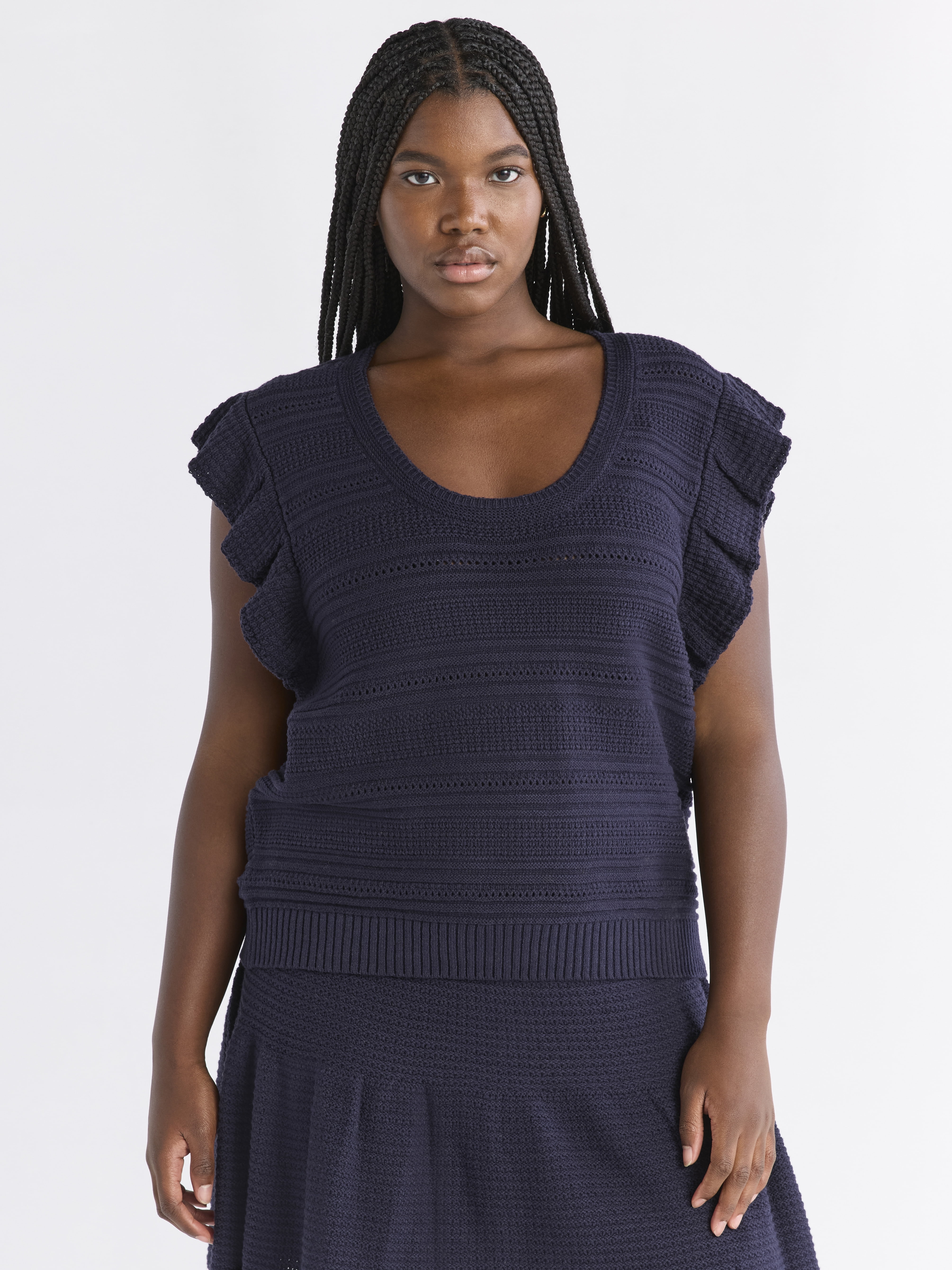 Free Assembly Women's and Women's Plus Size Pointelle Sweater Tank Top with Flutter Sleeves, Lightweight, Sizes XS-4X