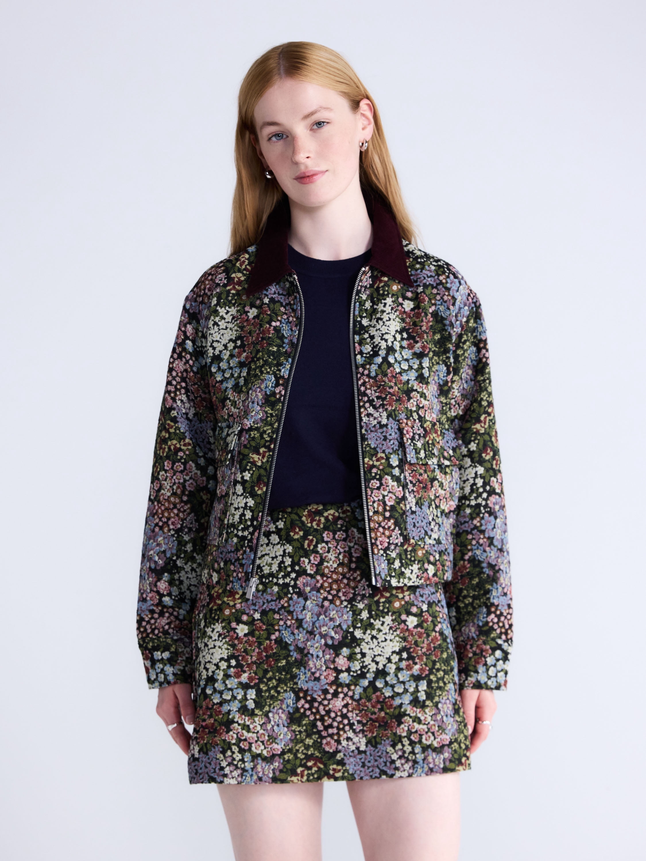 Free-Assembly-Womens-and-
