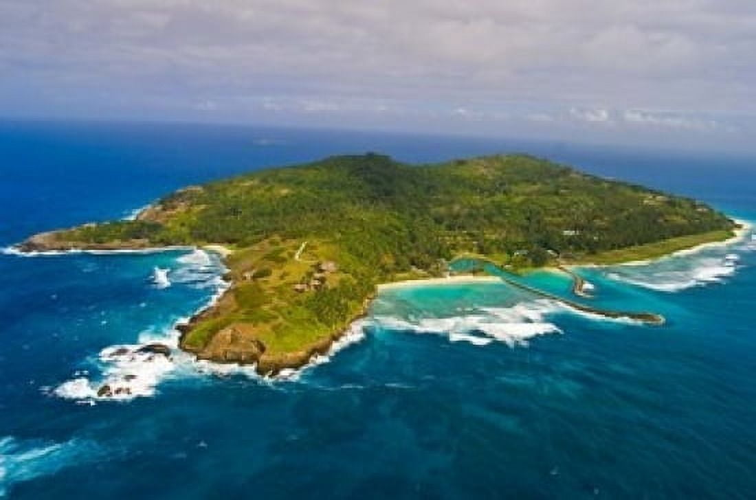 Fregate Island in the Indian Ocean Seychelles Canvas Art - Alison Wright DanitaDelimont (17 x 11)