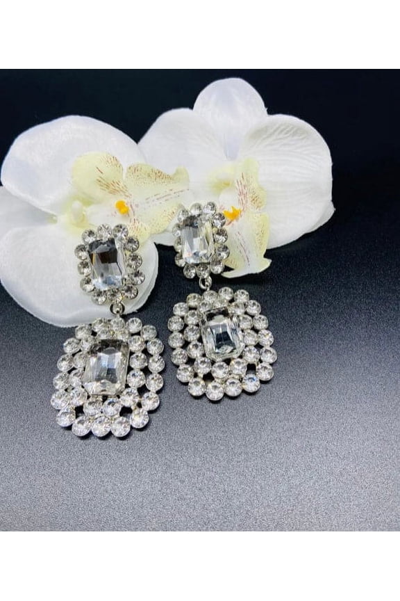 Freida Earrings