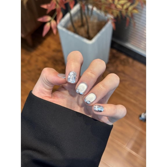 French Glacier Blue Glass Beads Cat's Eye Pure Handmade Nail Wear Star Whitening Advanced Sense Nail Patch Fake Nails