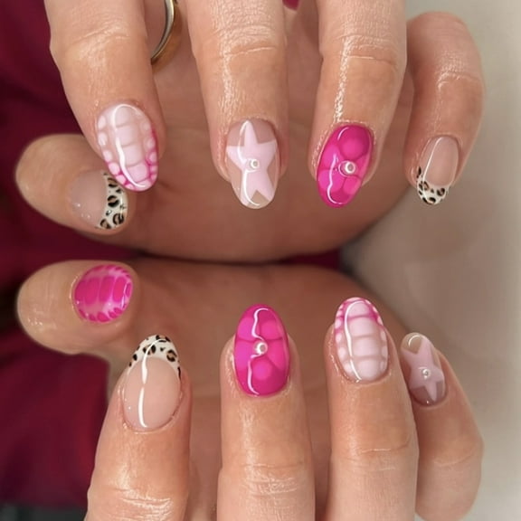 French Styles Short Almond Shape Tips Artificial Nails For Salon Effect ABS Durability Daily Party Use