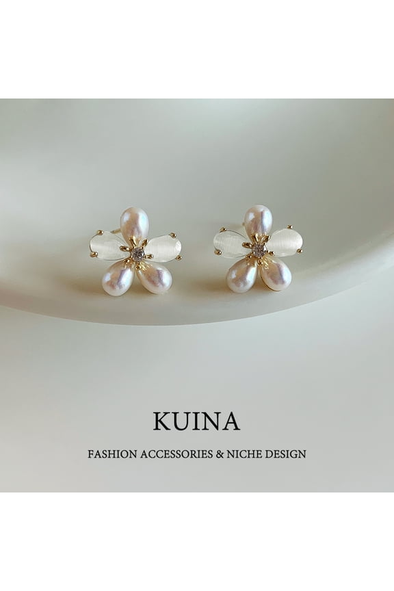 French flowers pearl earrings female sterling silver needle earrings new explosive models senior sense of niche unique ear jewelry
