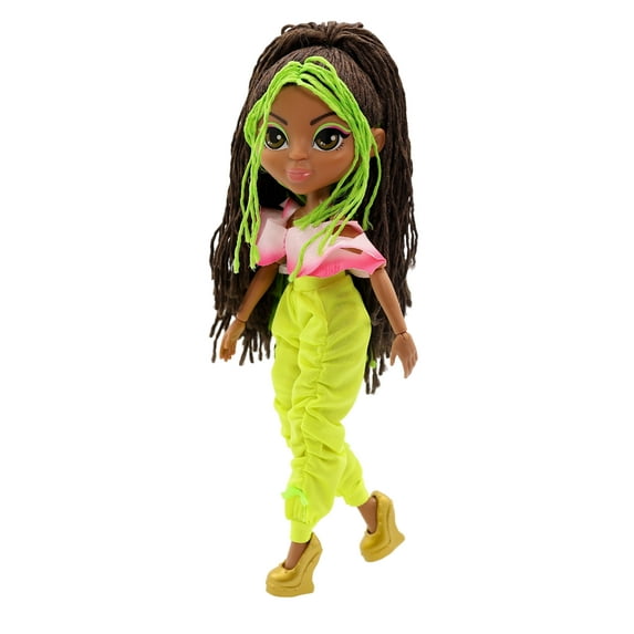 Fresh Beats, 5 inch, Multi-Cultural and Ethnic Dolls Fashion Doll, Pop Star, Bao Bby