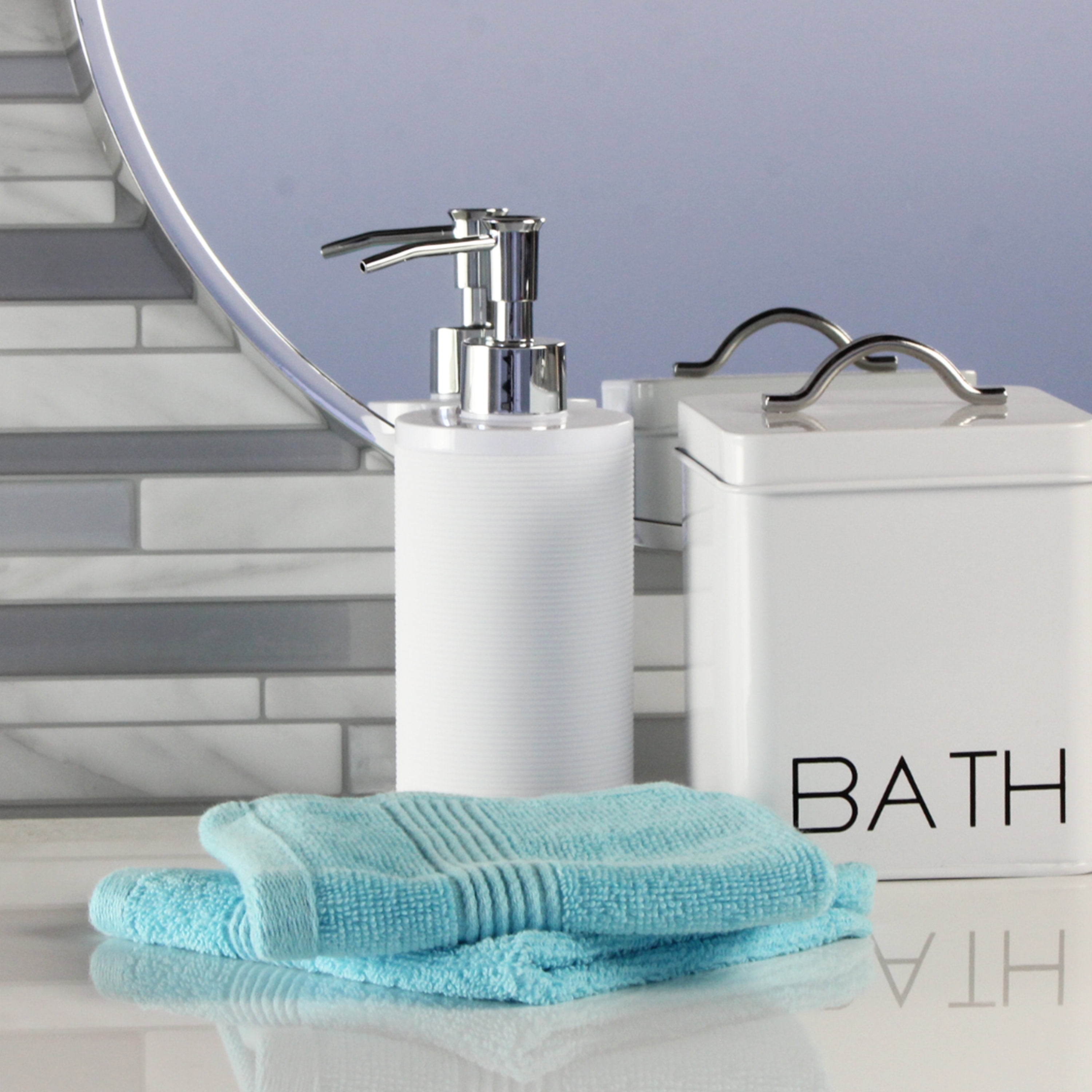 Freshee 2Piece Washcloth Set, Aqua Featuring Intellifresh Antimicrobial Technology