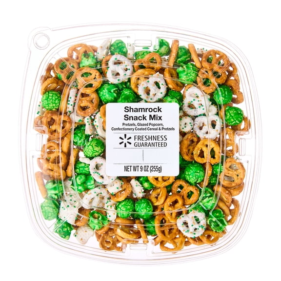 Freshness Guaranteed Shamrock Snack Mix, 9 oz, Reclosable Container