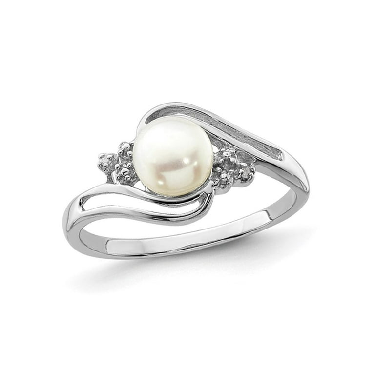 Sterling Silver 6mm Cultured Button Pearl And Diamond Ring Sterling Silver 6mm Cultured Button Pearl And Diamond Ring
