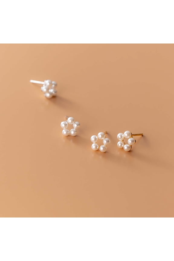 Freshwater Pearl Flower Earrings, Bridal Pearl Earrings, Dainty Flower Stud Earrings, Forget Me Not,Pearl Floral Earrings, Gold, Silver, Minimalist Earrings, Bridesmaid Gift