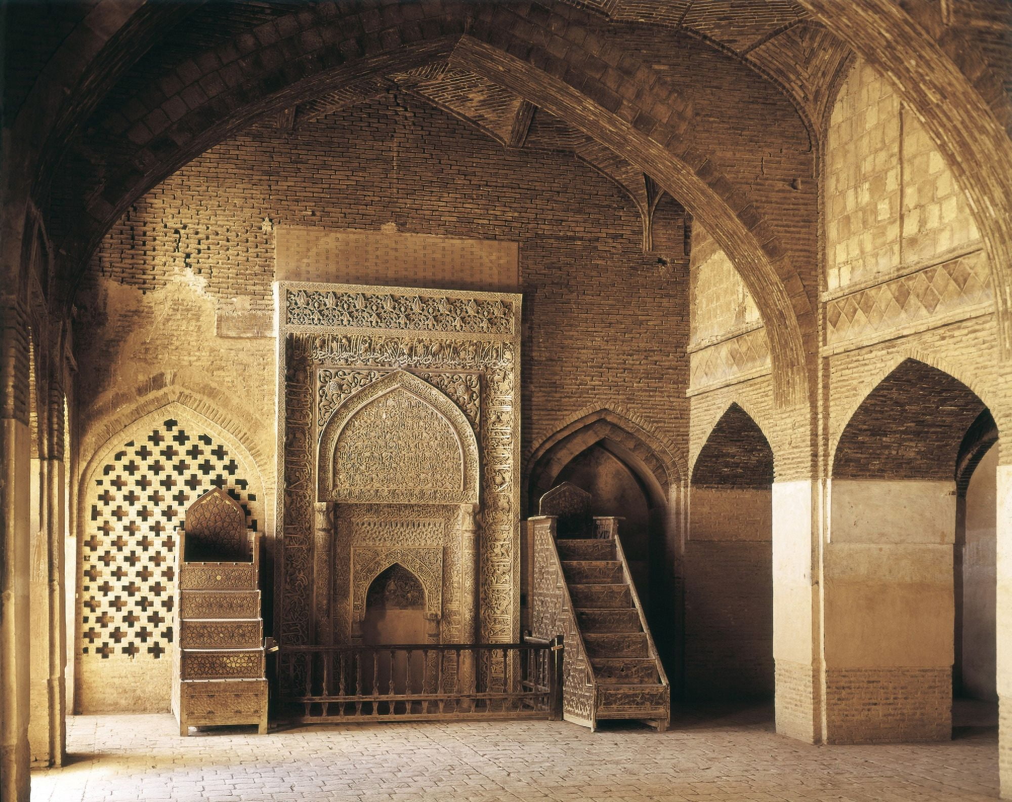 Friday Mosque (Masjed-E-Jomeh) Canvas Art - (36 x 24)