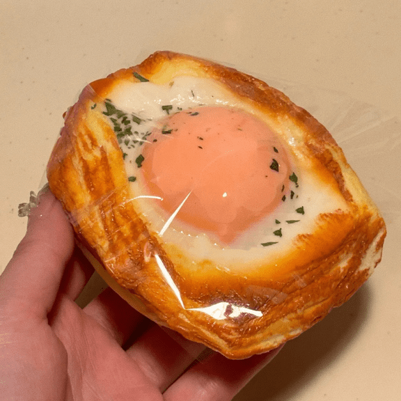 Fried Egg Croissant Slow Rising Squishy Toy,Breakfast Toast Fidget Toys for Anti-Stress & ASMR Sensory, Gift for Kids & Adults