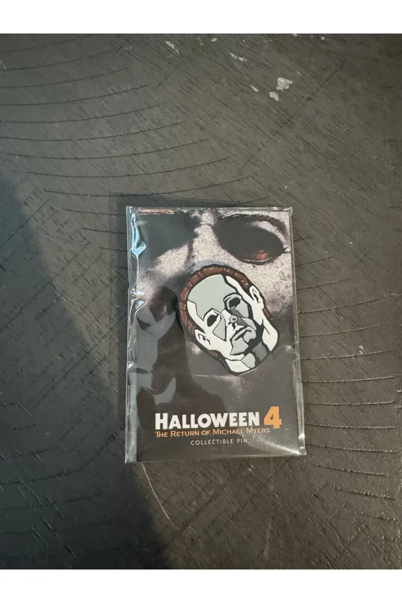 Halloween 4 Michael Myers Mask 1 1/2" Enamel Pin