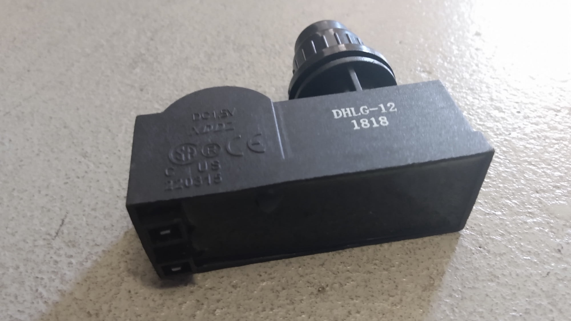 Frigidaire IGNITERBATTERY HOUSING2POLE 5304465054