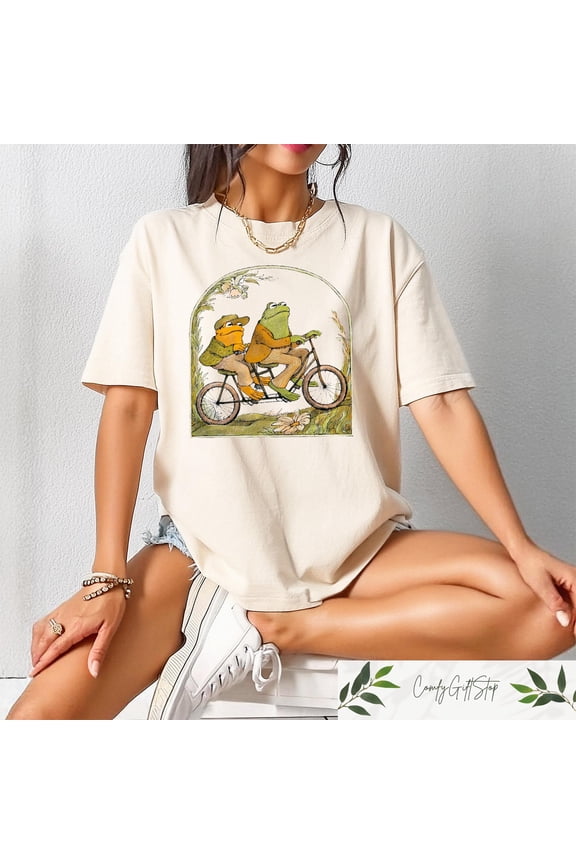 Frog And Toad 90s Graphic Shirt Frog And Toad Sweatshirt Nature Shirt Comfort Frog T Shirt Bike Lovers Shirt Classic Book Shirt