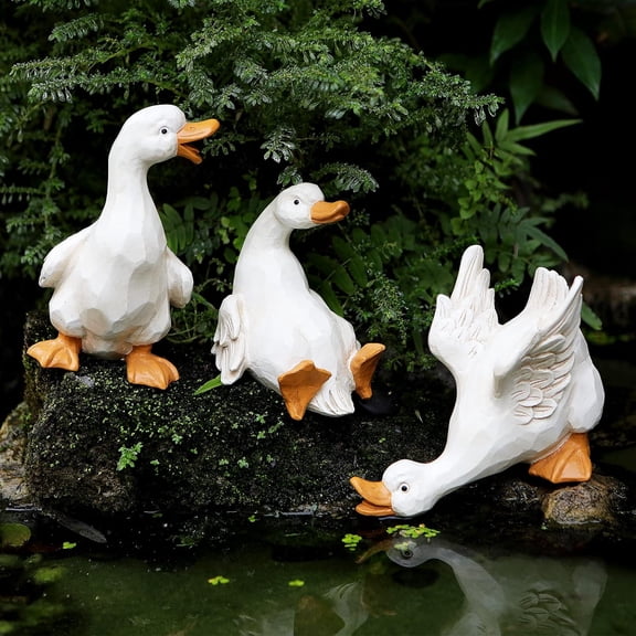 Frog Figurine Garden Decor Set of 3, Funny Lazy Frog Garden Statues Yard Decoration Outdoor Holiday Decorations, Unique Yart Art Outdoor Lawn Ornament for Outside Pond Pool Patio Front Porch Backyard