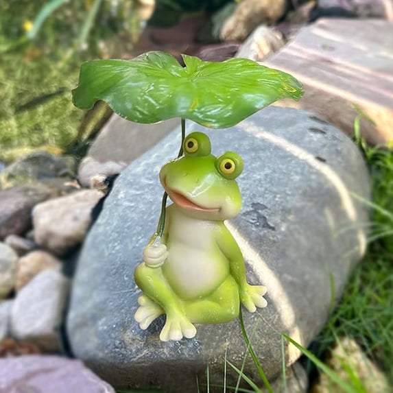 Frog Statue for Garden - Lotus Leaf Sitting Frog Figurines Decor Cute Craft Resin Frog Sculpture Decor for Outdoor Yard Garden Pond Home Office Desk Tabletop Gift Ornament