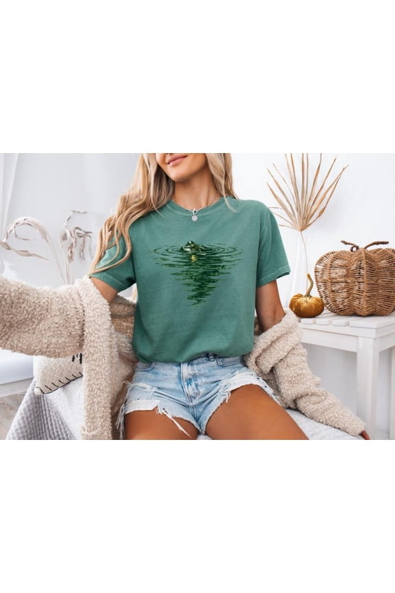 Frog Swimming T-Shirt | Animal Graphic Tee All Size S-5XL