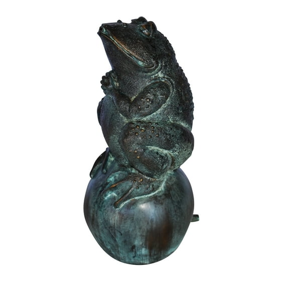 Frog With Green Patina Bronze Statue Fountain Size: 6" x 6" x 14"H
