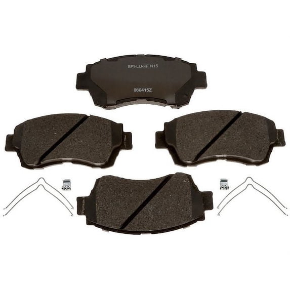 Front Brake Pad Set - Compatible with 1998 - 2003 Toyota Sienna 1999 2000 2001 2002