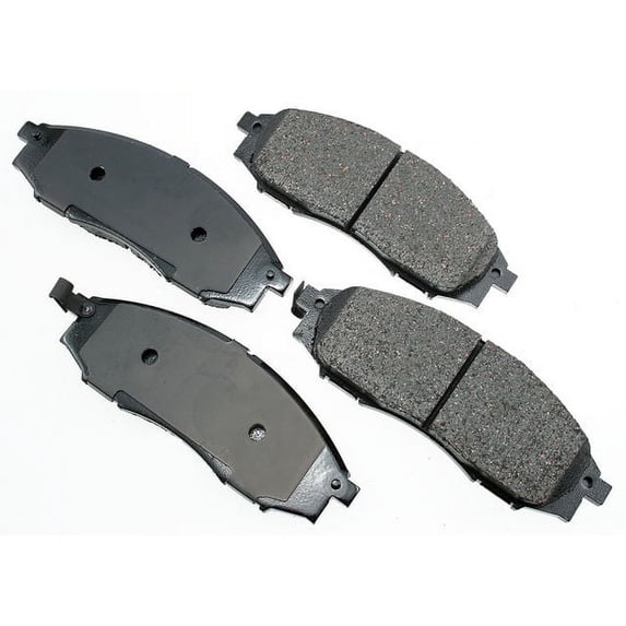 Front Brake Pad Set - Compatible with 2000 - 2004 Nissan Xterra 2001 2002 2003