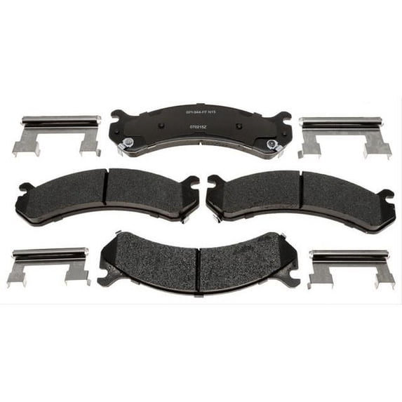 Front Brake Pad Set - Compatible with 2001 - 2006 Chevrolet Silverado 3500 - Raybestos
