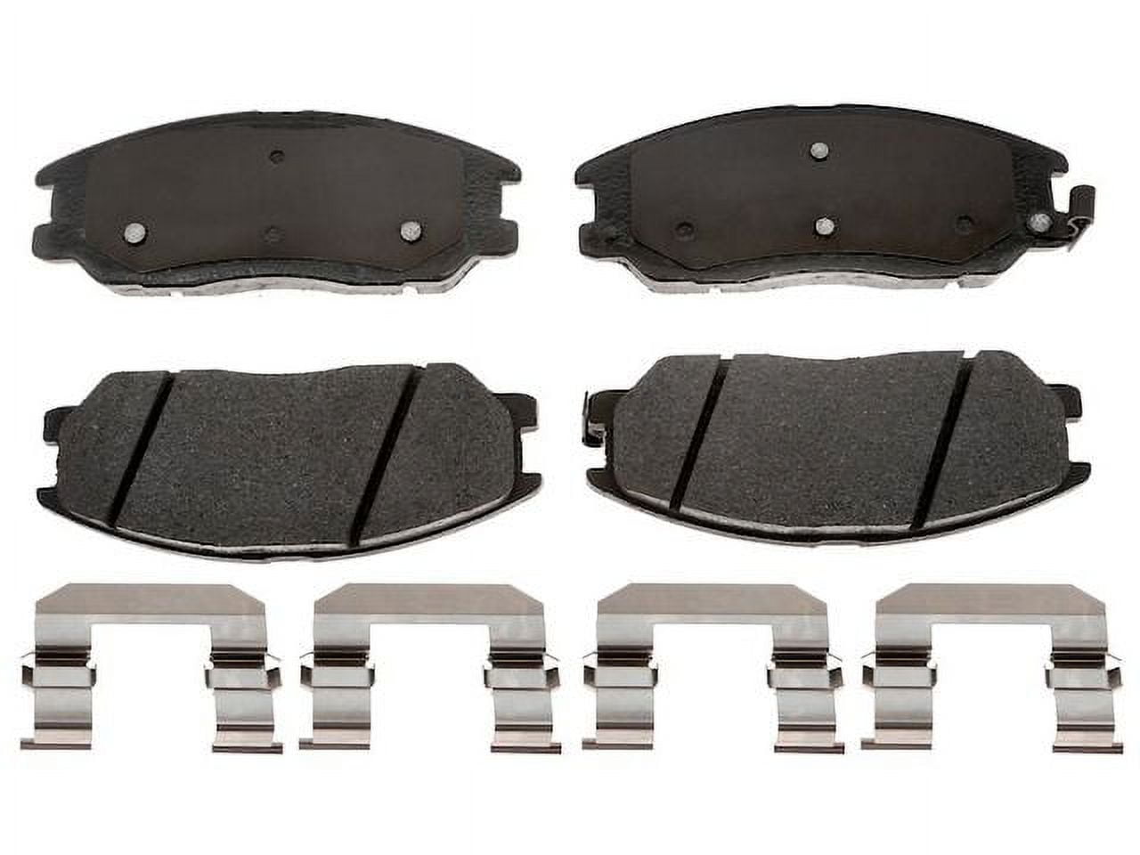 Front Brake Pad Set Compatible with 2003 2009 Kia Sorento 2004 2005