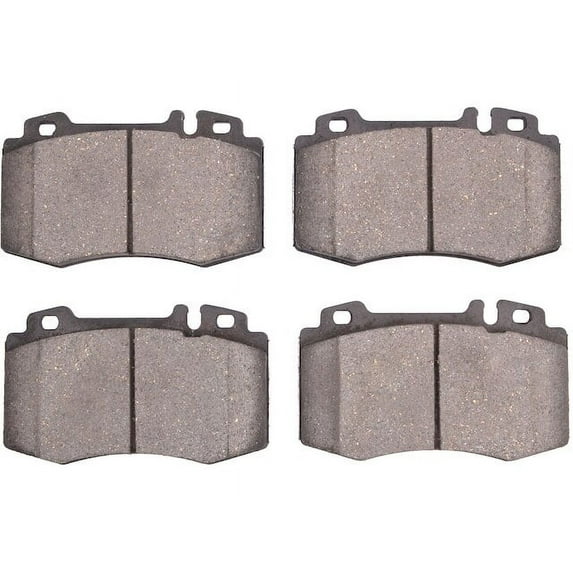 Front Brake Pad Set - Compatible with 2007 - 2009 Mercedes-Benz CLK550 2008