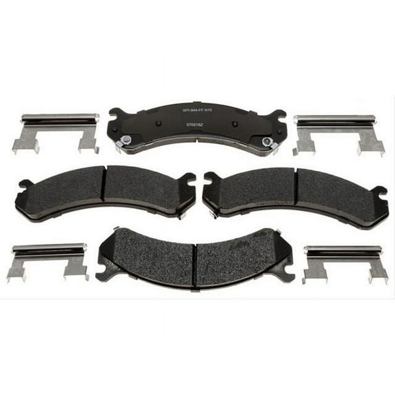 Front Brake Pad Set - Compatible with 2007 Chevy Silverado 2500 HD Classic