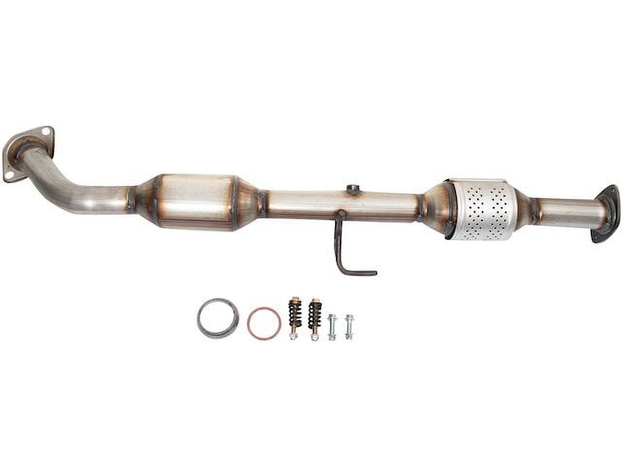 Front Catalytic Converter and Line Assembly - Compatible with 2005 ...