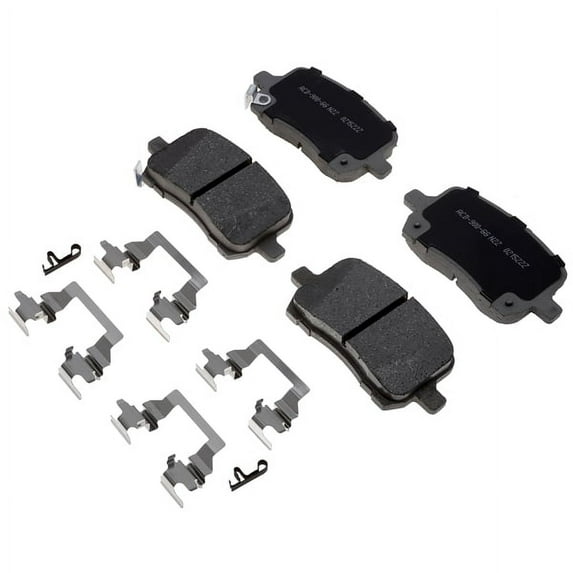 Front Disc Brake Pad Set