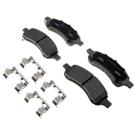 Front Disc Brake Pad Set