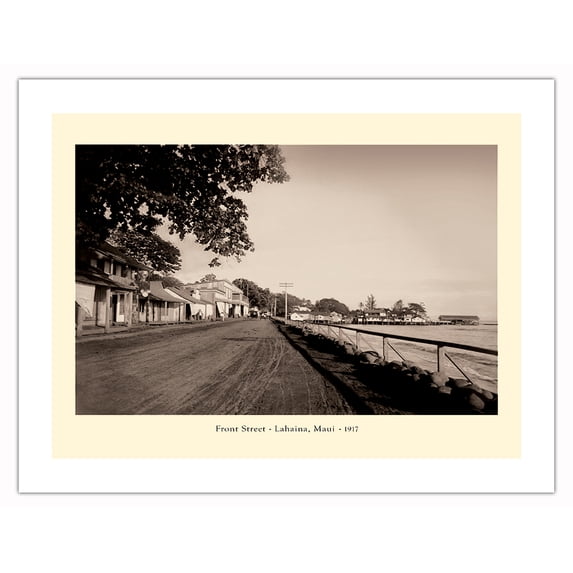Front Street Lahaina, Maui 1917 - Vintage B&W Photograph - Bamboo Fine Art 290gsm Paper (Unframed) 17x22in
