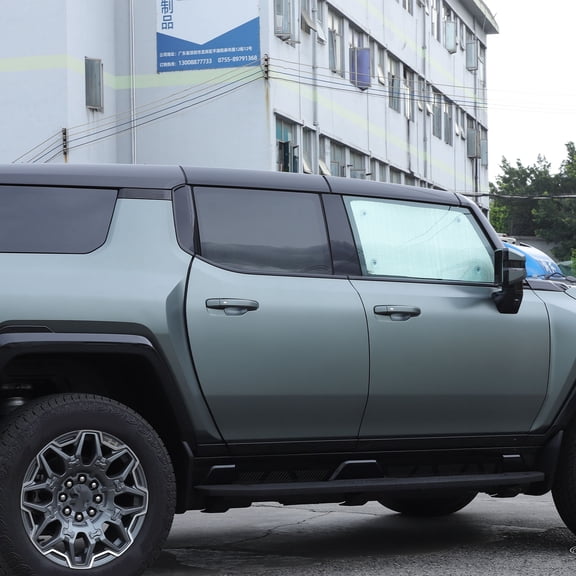Front Windshield and Door Sunshade for Hummer EV 2024, Front Window and Door Sun Shade Foldable Reflective Sun Visor Custom Sunscreen UV Blocker Privacy Protector HeatShield