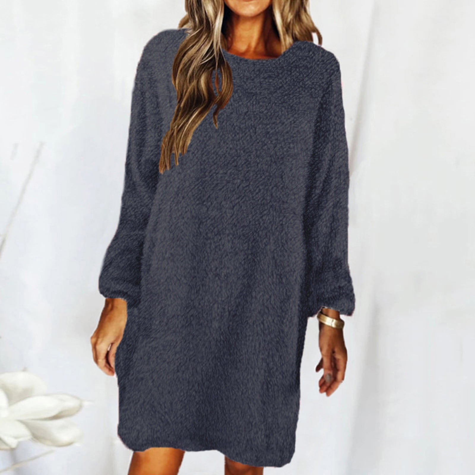 Slim fit women's knitted sweater dress
