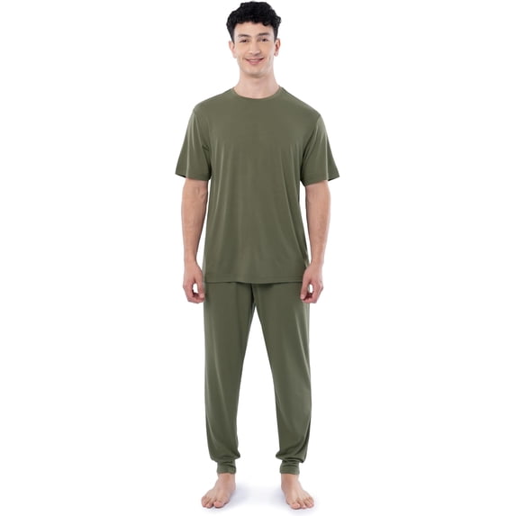 Fruit of the Loom Men's 360 Stretch Crewneck Top and Jogger Pant Sleep Pajama Set