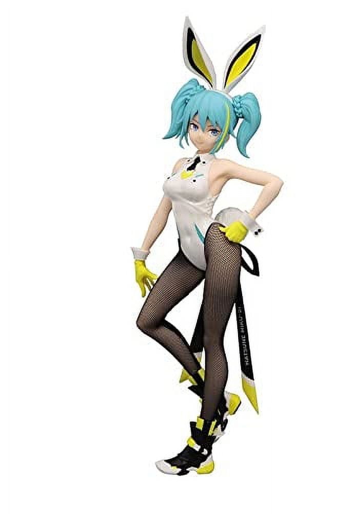 FuRyu Bicute Bunnies Hatsune Miku Street Version Figure - Walmart