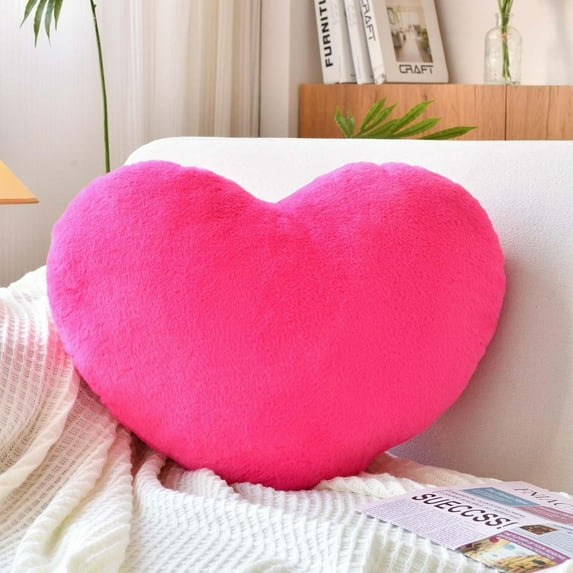 Fuebueo Savings Cute Hot Pink Heart Decorative Pillow 3D Fluffy Heart Throw Decorative Pillows, Cute Plush Soft Throw Pillows Gift for Living Room and Sofa