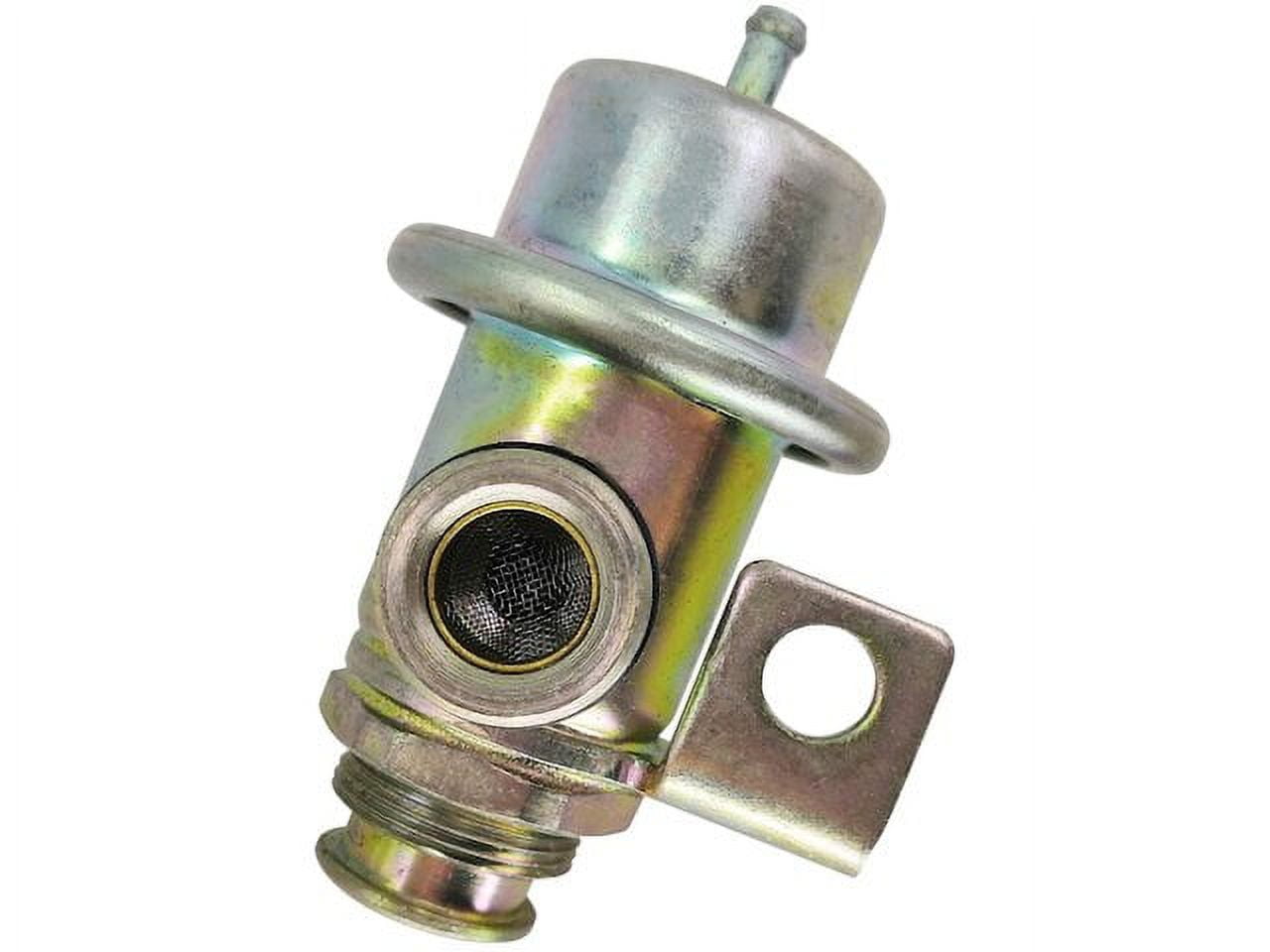 Fuel Pressure Regulator Compatible with 2002 2005 Chevy Trailblazer