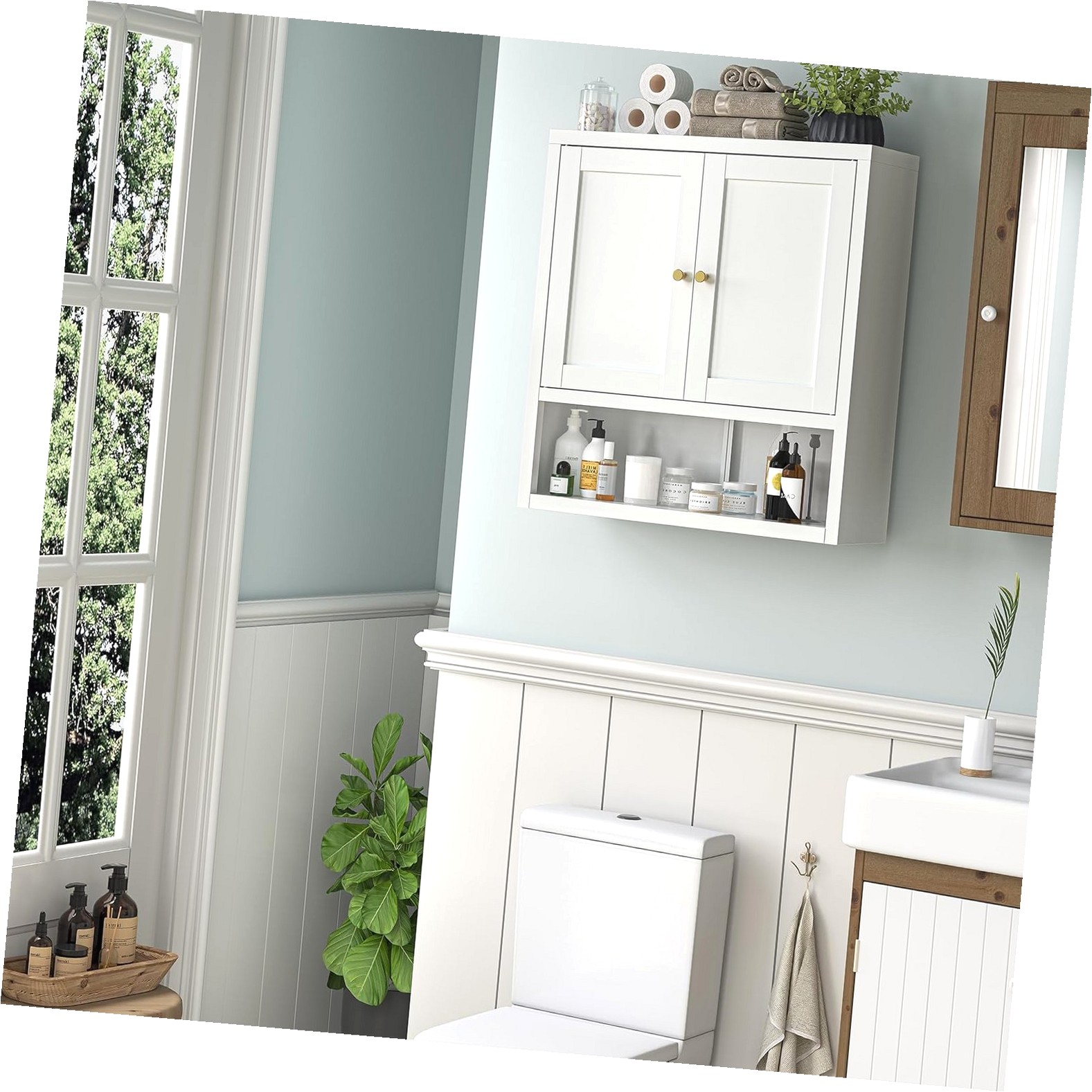 White Wall Mounted Cabinetnull