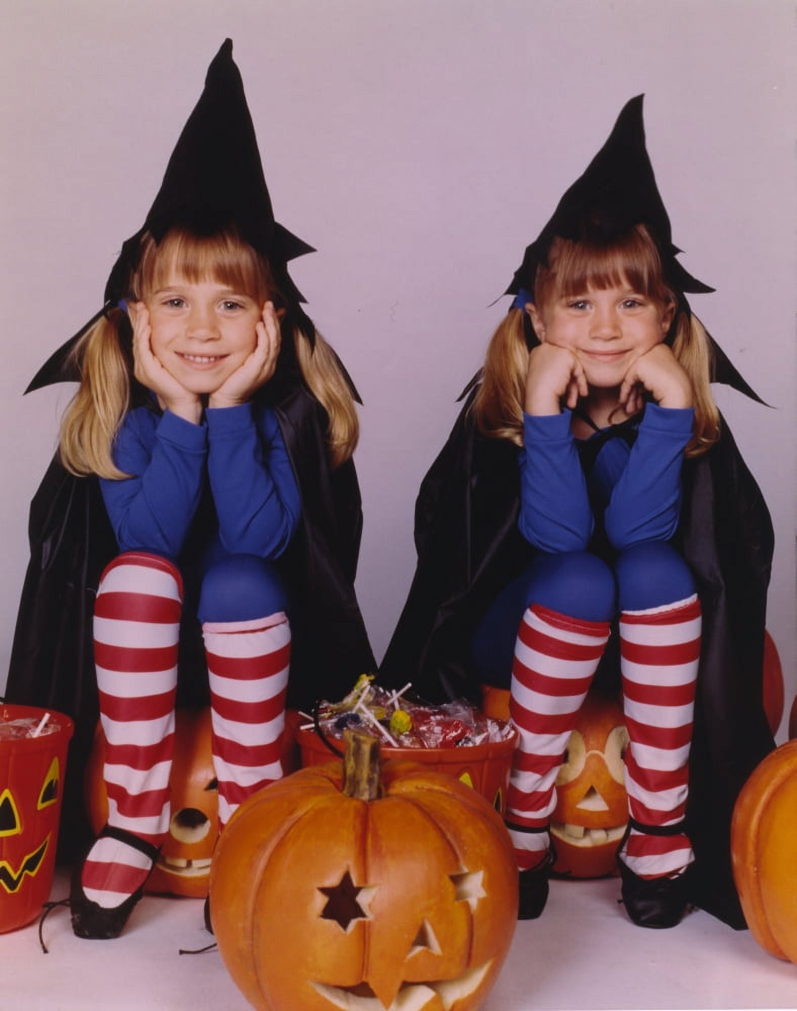 Full House Halloween Theme Portrait Photo Print (8 x 10)