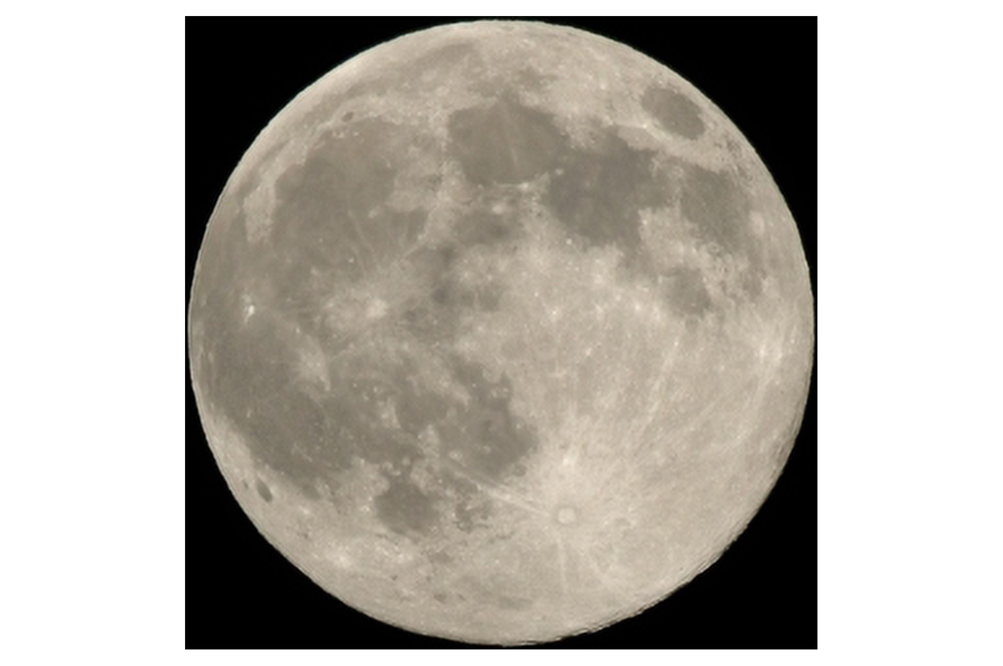 Full Moon Canvas Art - Yuichi TakasakaStocktrek Images (18 x 12)