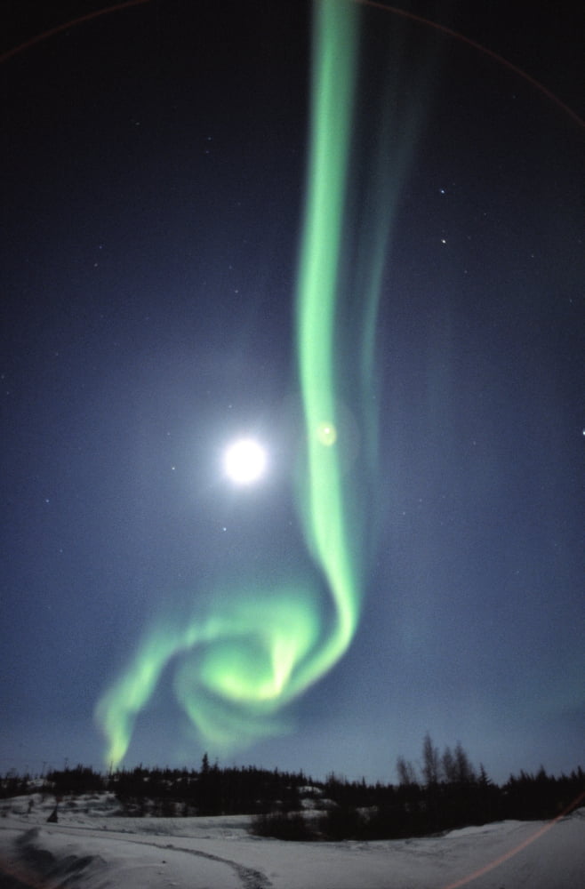 Full Moon With Aurora In Yellowknife Nwt Canvas Art - Robert Postma Design Pics (24 x 36)