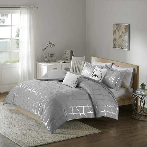 Full/Queen Metallic Printed Comforter Set