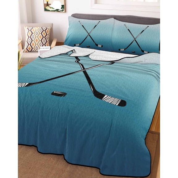 Full Quilt Bedding Set, Golf Clubs Sport Lightweight Coverlet Summer Comforter Set Soft Microfiber Bedspread, Watercolor Blue Gradient 3 Piece Quilt Set with 2 Pillow Shams All Seasons Use