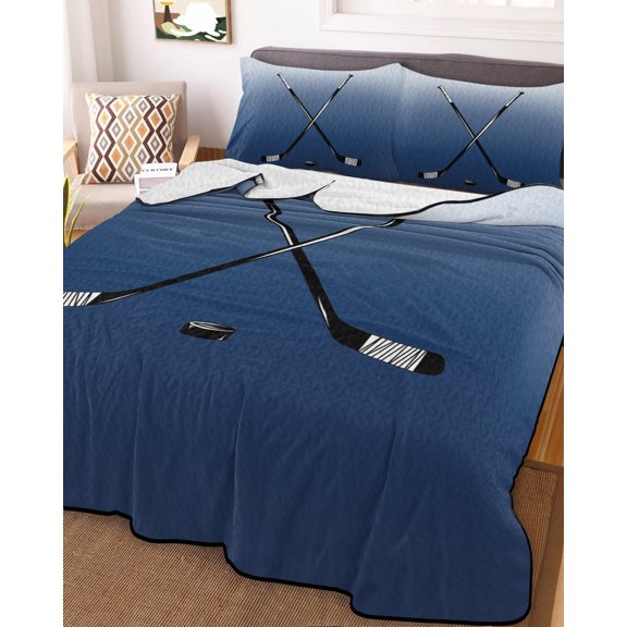 Full Quilt Bedding Set, Gradient Navy Blue Minimalist Lightweight Coverlet Summer Comforter Set Soft Microfiber Bedspread, Golf Clubs Funny Sport 3 Piece Quilt Set with 2 Pillow Shams All Seasons Use
