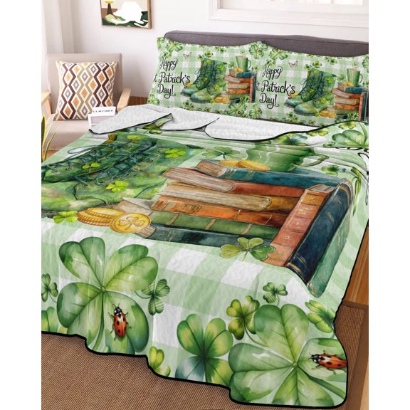 Full Quilt Bedding Set, Happy St. Patrick's Day Lightweight Coverlet Summer Comforter Set Soft Microfiber Bedspread, Green Books Boots Fourleaf Grass 3 Piece Quilt Set with 2 Pillow Shams