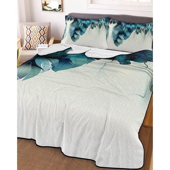 Full Quilt Bedding Set, Peacock Feather Blue Gradient Lightweight Coverlet Summer Comforter Set Soft Microfiber Bedspread, Minimalist Style 3 Piece Quilt Set with 2 Pillow Shams All Seasons Use