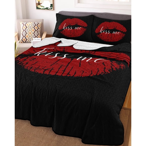 Full Quilt Bedding Set, Red Lip Print Kiss Me Lightweight Coverlet Summer Comforter Set Soft Microfiber Bedspread, Black Back 3 Piece Quilt Set with 2 Pillow Shams All Seasons Use